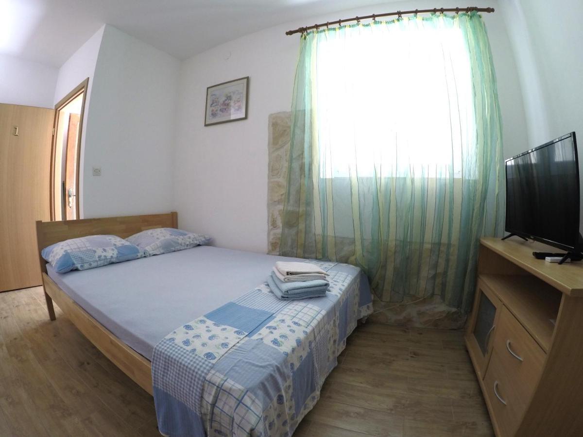 Peach Apartment'S Repic Bibinje Exteriör bild